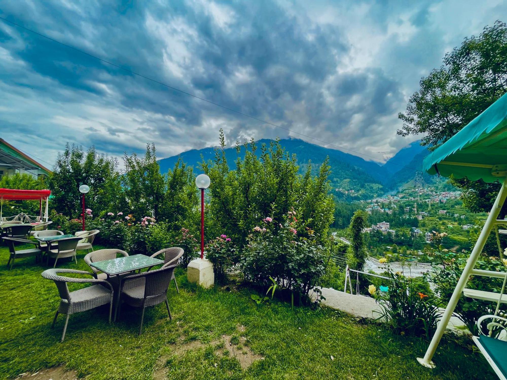 Bentenwood Resort - A Beutiful Scenic Mountain & River View - Manali (Himachal Pradesh) — Photos 1