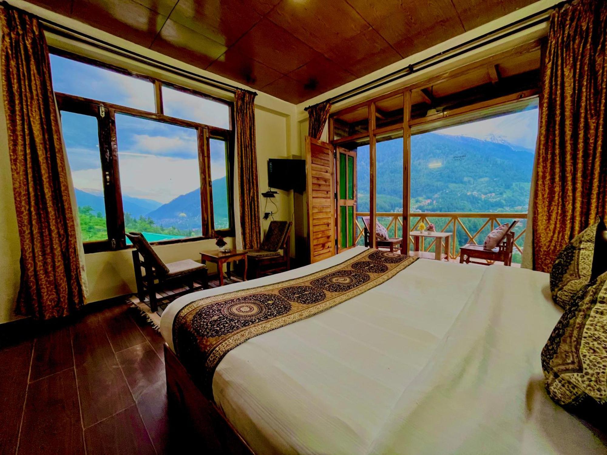 Bentenwood Resort - A Beutiful Scenic Mountain & River View - Manali (Himachal Pradesh), Manali